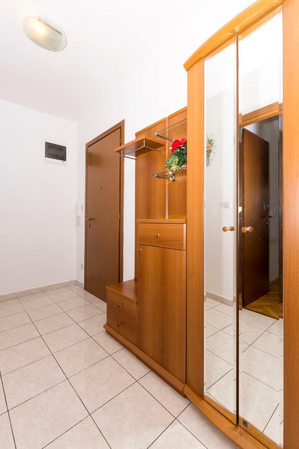 Apartment Dormir Split Exteriör bild